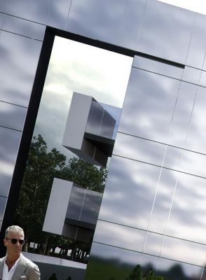 ZENGA Bombardier - detal gł. elewacji / main elevation details.